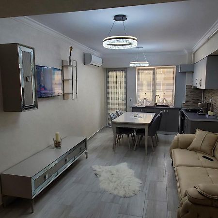 Luxury Apartament Bacovia Bacău Екстериор снимка