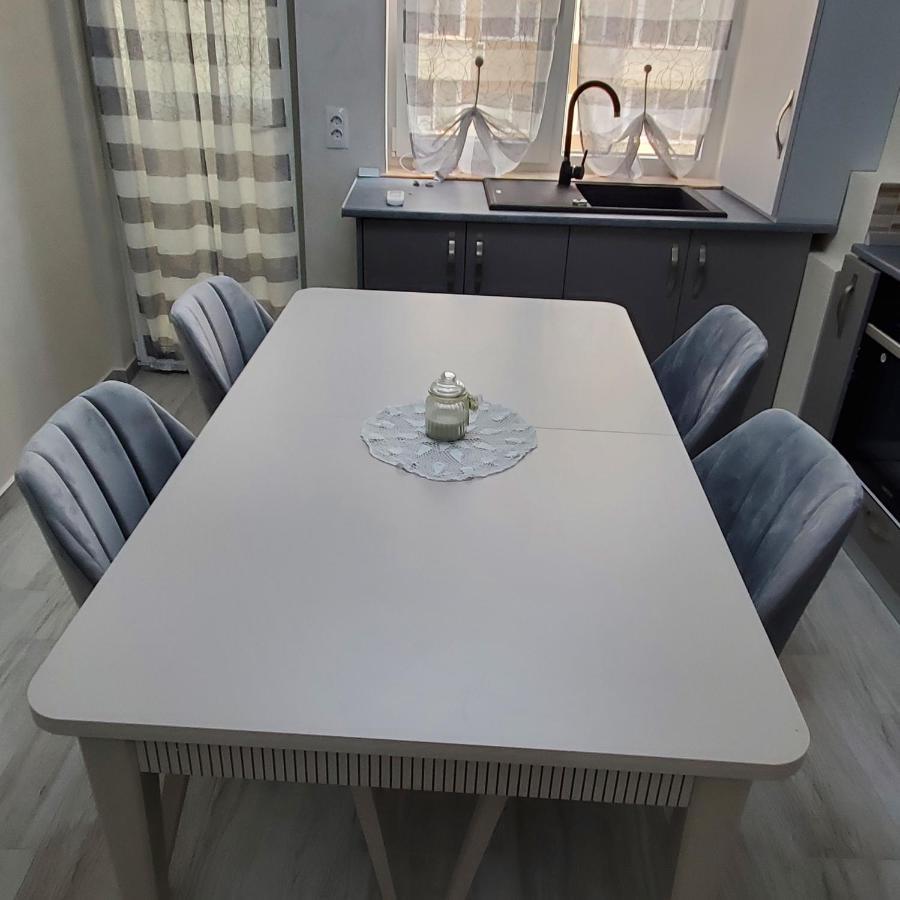 Luxury Apartament Bacovia Bacău Екстериор снимка