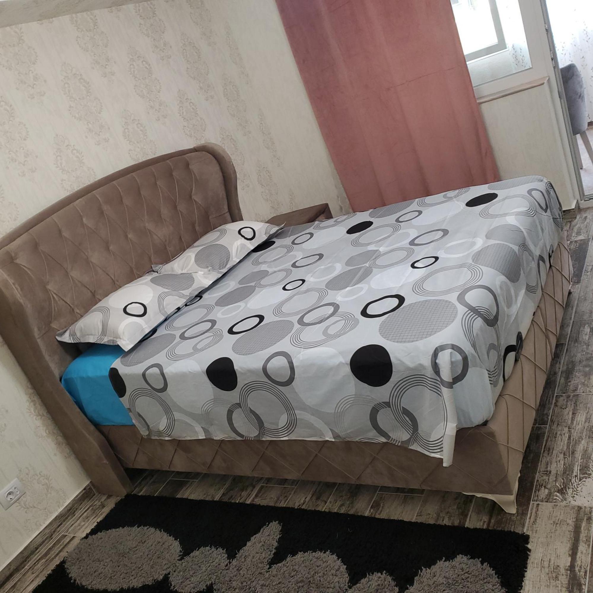 Luxury Apartament Bacovia Bacău Екстериор снимка